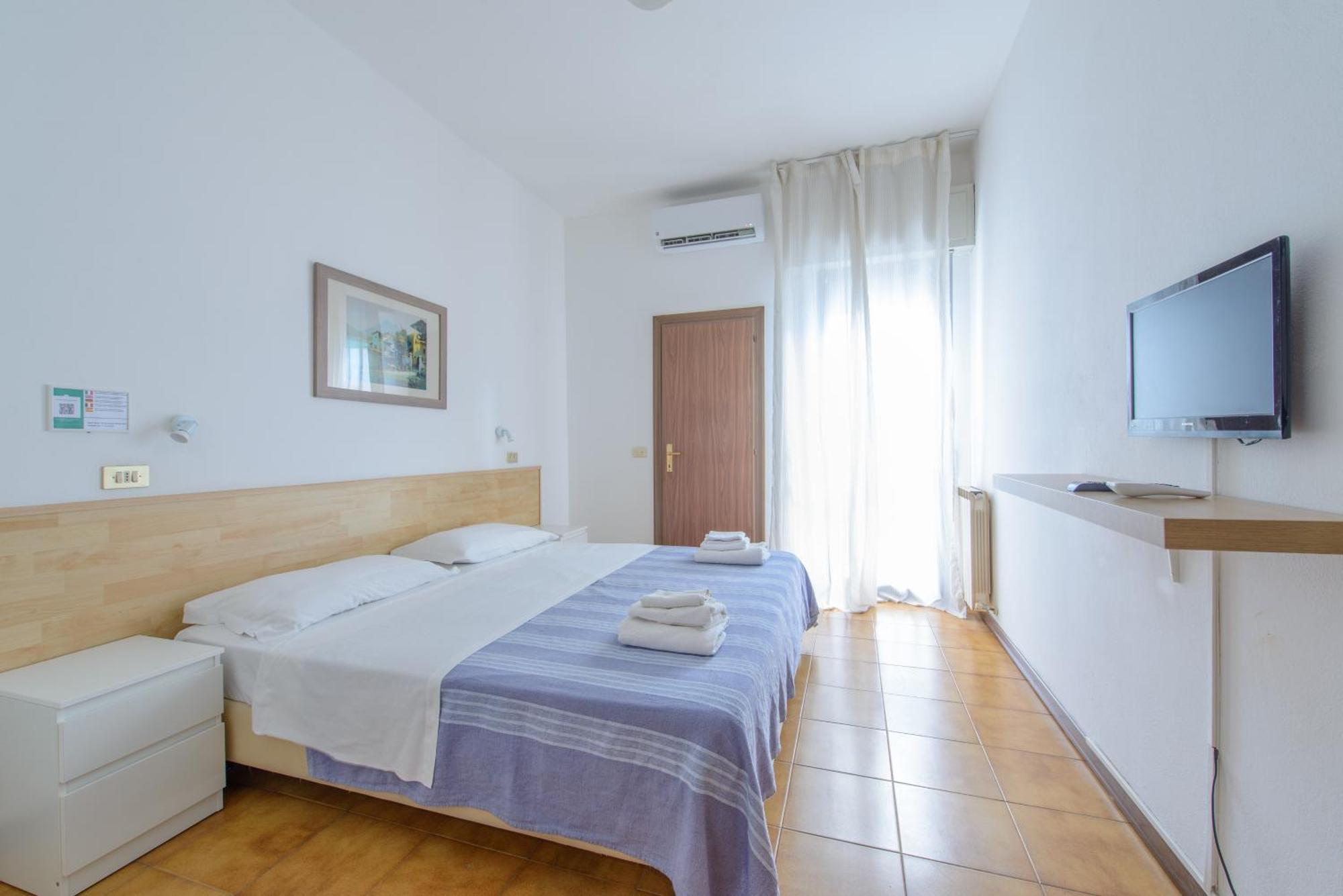 Hotel Avana Mare Rimini Exterior foto